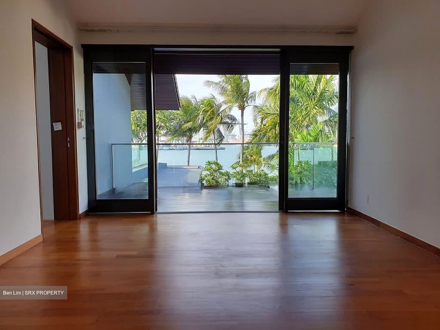 Ocean Drive (D4), Detached #600083061